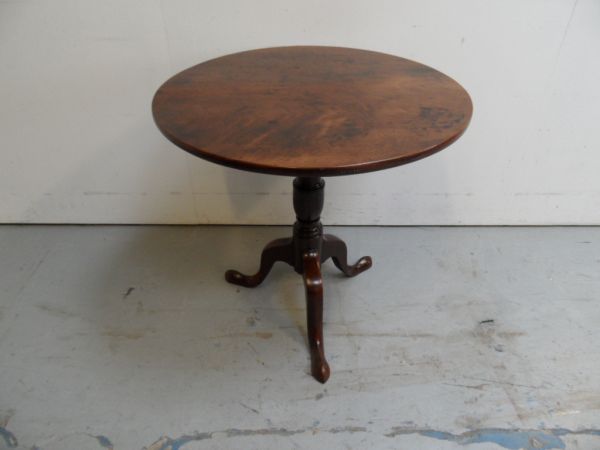 Mahogany  Tilt top table