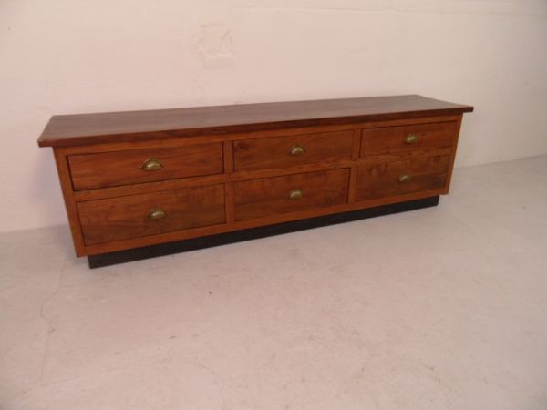 Vintage dressoir