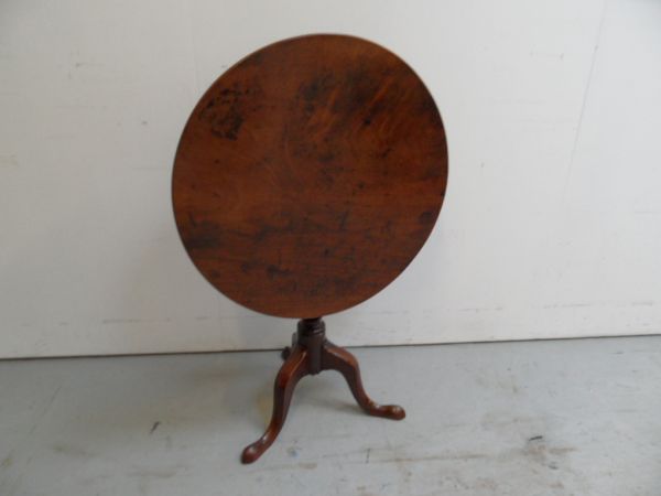Mahogany  Tilt top table