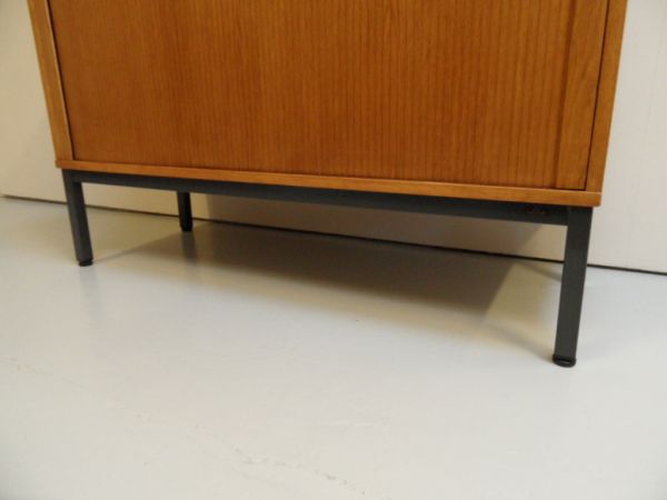 Filing cabinet with roller shutter  Labofa