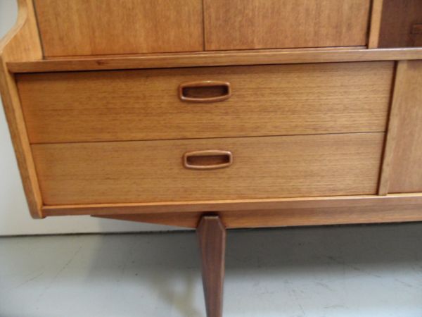 Mid century High board