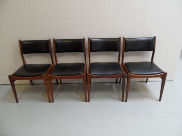 Mid Century eetkamer stoelen