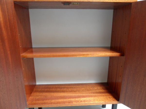 Tweedeurs sideboard