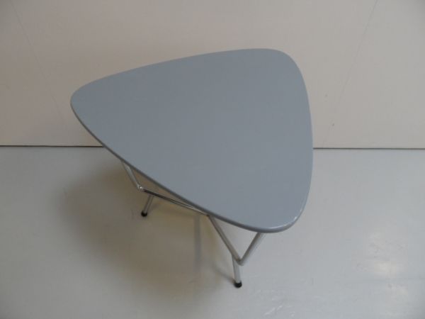 Vintage bijzettafel blauw